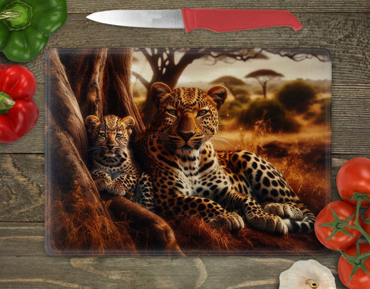 🐆🔥 „Wächter der Savanne – Schneidebrett mit Leopardenmotiv