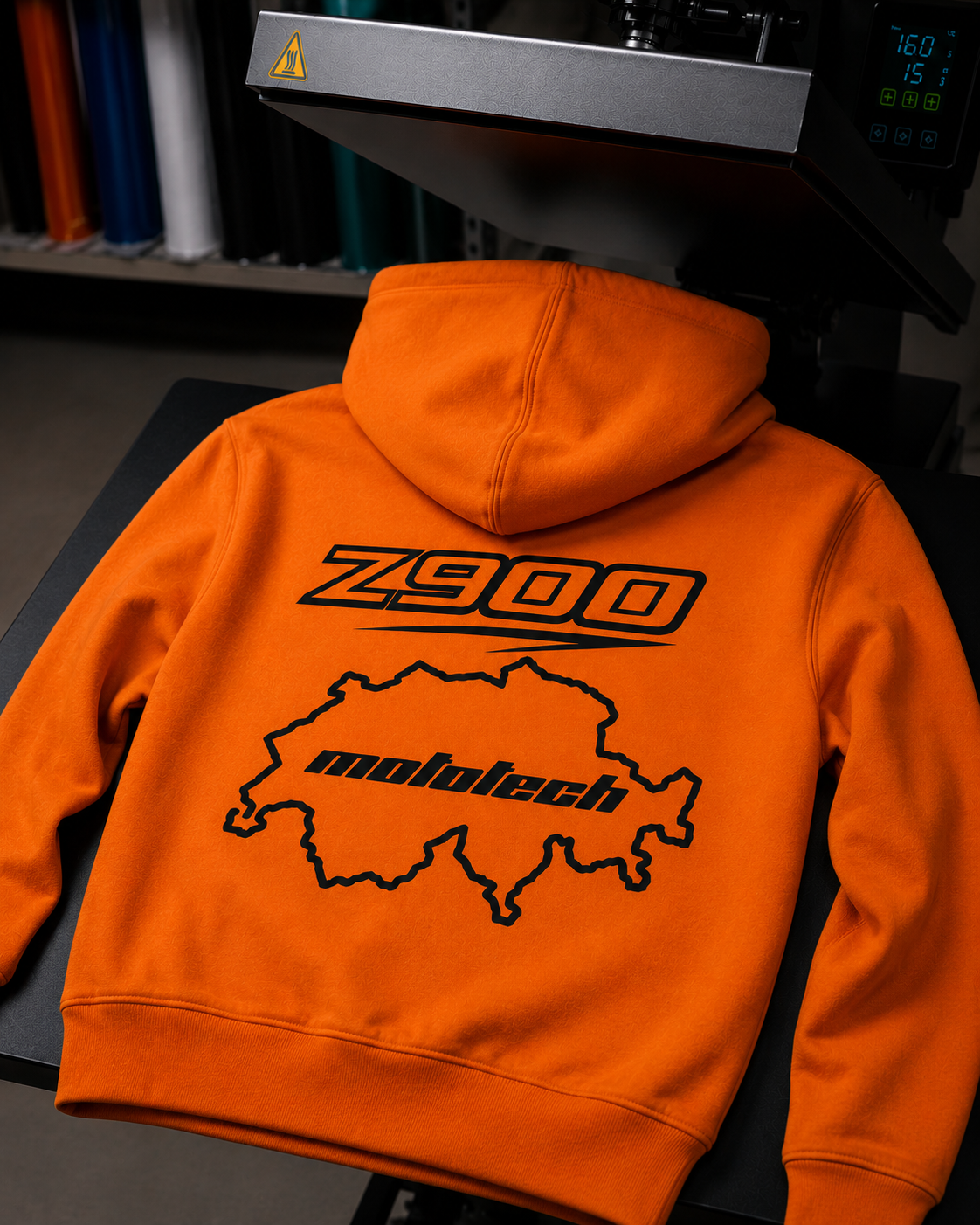Individuelle Hoodie-Veredelung nach Kundenwunsch